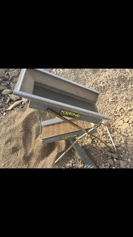Keene 141 drywasher gold prospecting