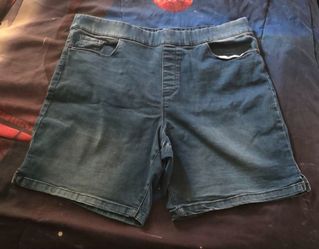 Ladies DKNY Denim Shorts