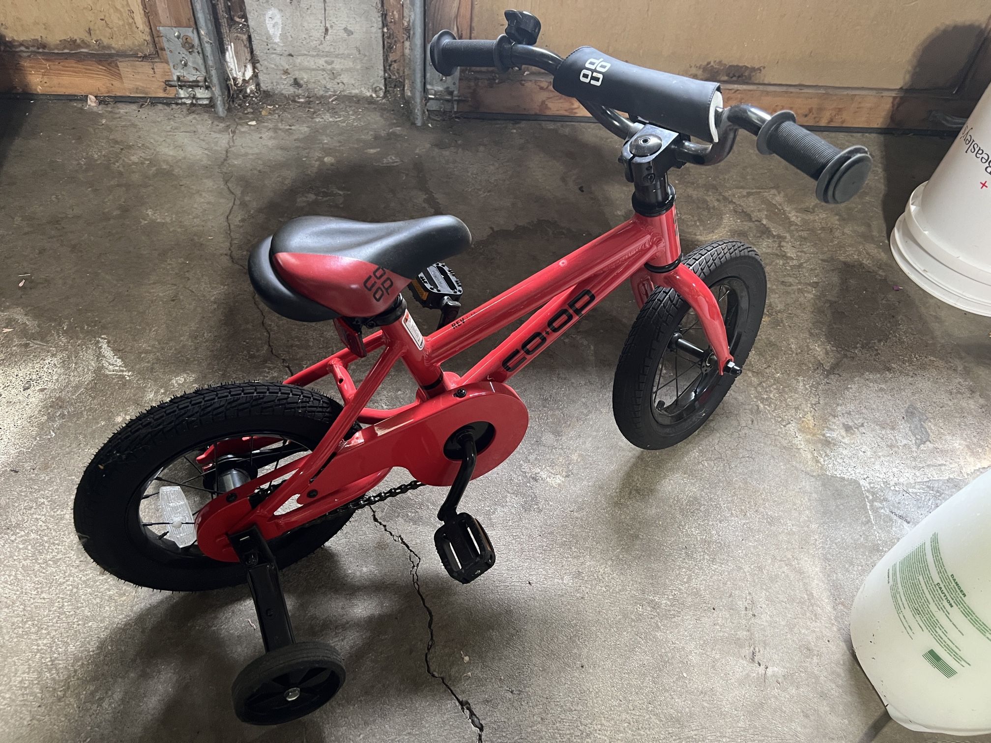 REI Kids 12” Bike With Training Wheels