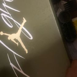 Size 11.5 Olive Green Jordan 4s