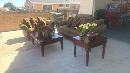 Couch&Table Set