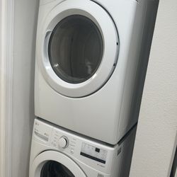 LG Washer & Dryer Set ( Gas)