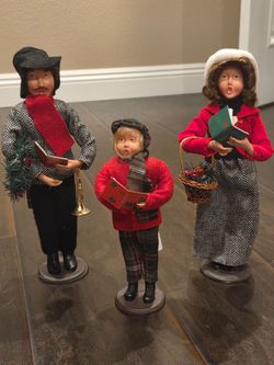 Christmas Caroler Figurines Set of 3