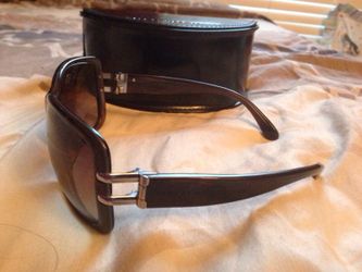 Marc by Marc Jacobs sunglasses with case