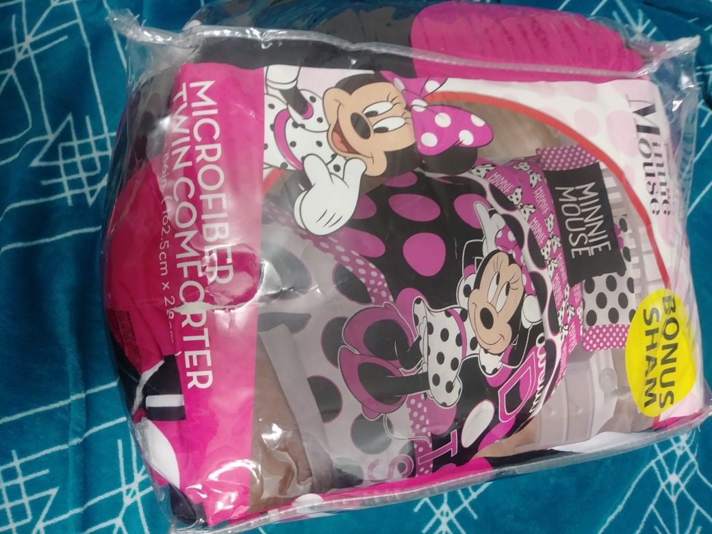 Minnie mouse twin bedset