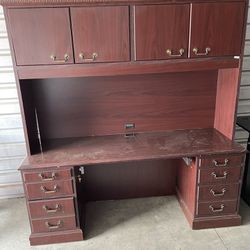 Office Desk and Hutch