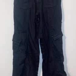 BDG URBAN OUTFITTERS 