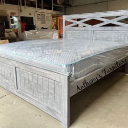 New King Bed With Mattress 