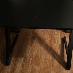Computer desk