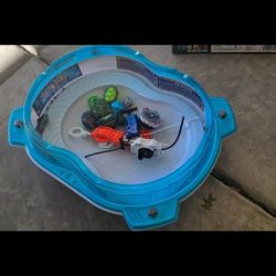 Bayblades With Battle Arena