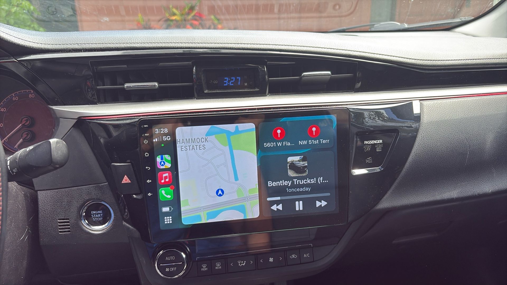 Corolla radio apple/android CarPlay
