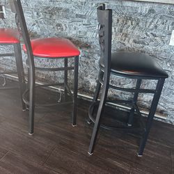 6 Bar Stool Set