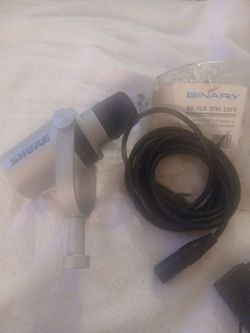 Shure MV7 Hybrid USB/XLR Dynamic Podcast Microphone-Silver