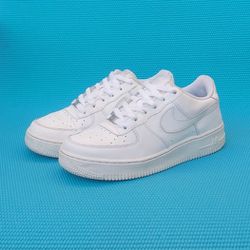 Nike Air Force One Fashion Sneakers
Men's Size 7
