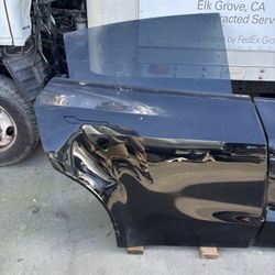 Tesla Y Right Rear Door