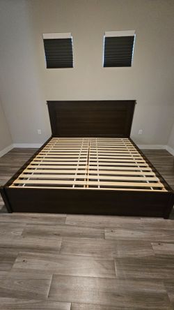 King Bedframe