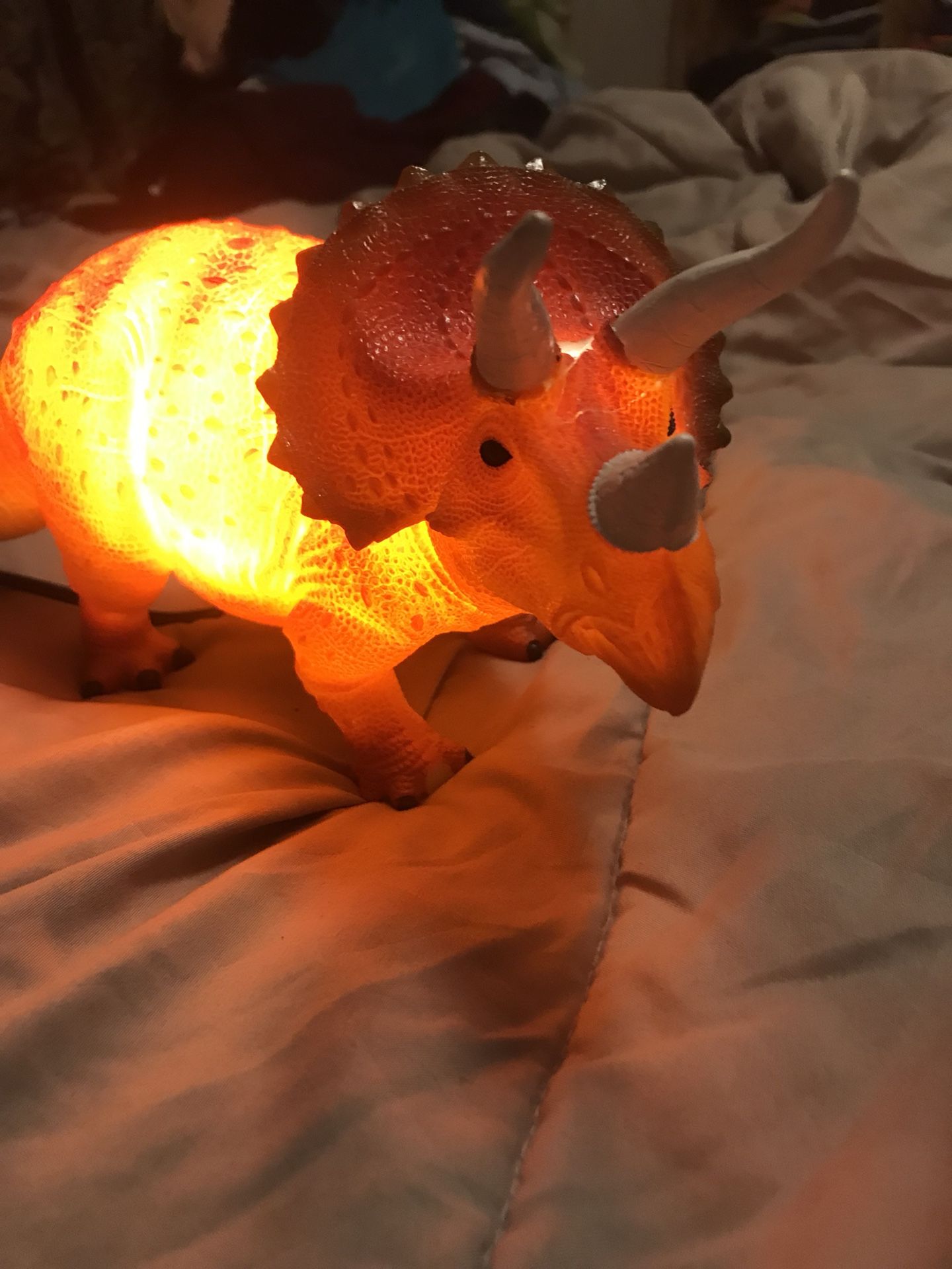 Lámpara de dinosaurio 🦖
