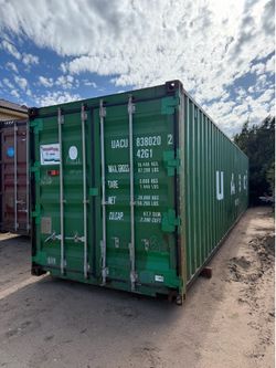 Storage shipping containers, local yard located in hesperia