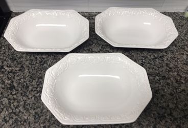 Lot of 3 octagonal Pizzato serving dishes made in Italy