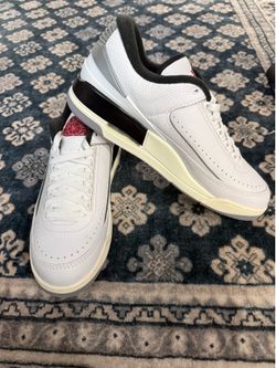 Jordan 2 low White/black/metallic SIZE 12  *NEW W/O BOX
