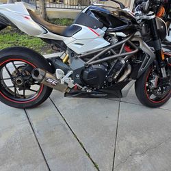 2010 MV AGUSTA BRUTALE 1090RR