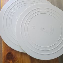 Wilton Cake Decorating 14" And 16"