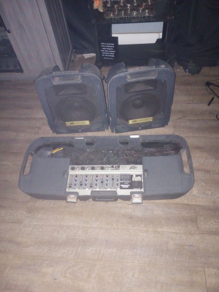 Peavey Pa System Escort 2000