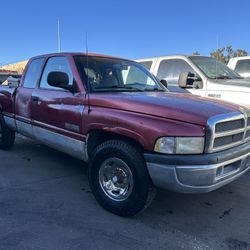 1999 Dodge Ram 2600
