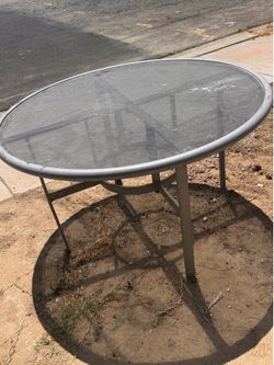 Free table