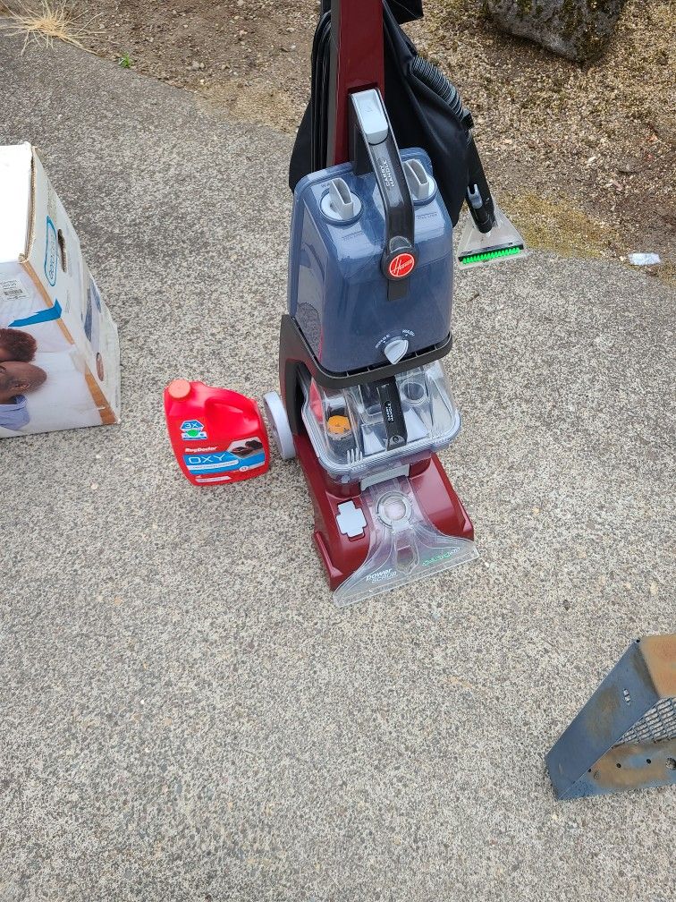 Hoover Carpet Cleaner