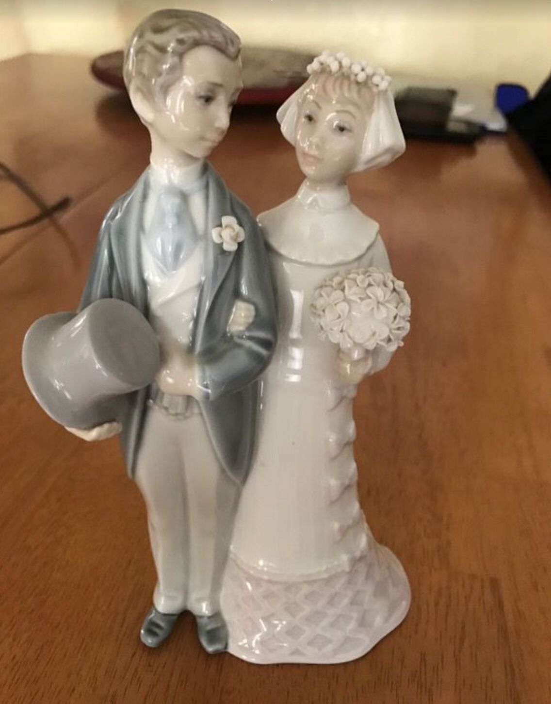 Authentic Lladro figurine- bride and groom