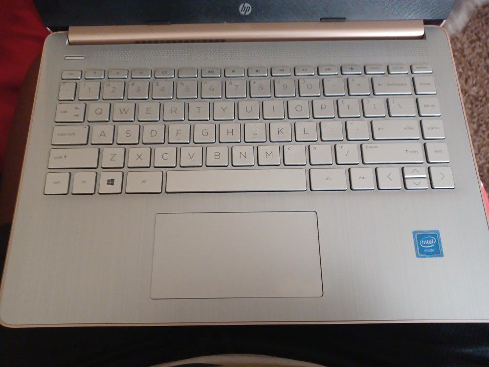 HP Laptop  10in