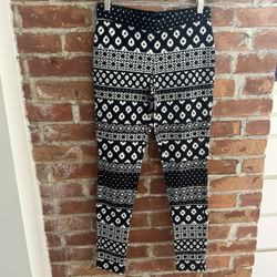 BNWT Express Aztec leggings