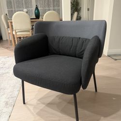 Modern Accent Chair Excellent Condition