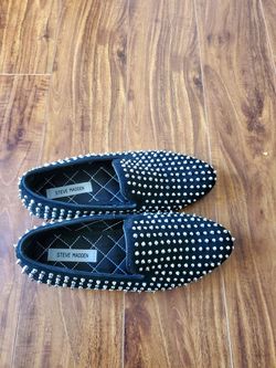 Steven Madden size 8.5,look every new