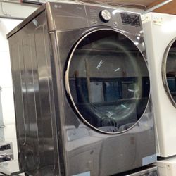 LG Washer And Dryer Set New Scratch And Dent 