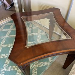 Living-Room End-Table