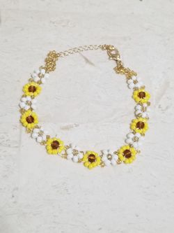 Brand New Sunflower Beaded Bracelet