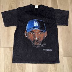 🔥 Kobe Bryant LA Dodgers Heavyweight Tee – Medium – Brand New 🔥