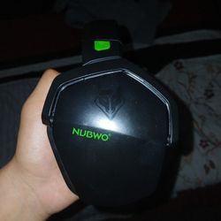 NUBWO G06 Dual Wireless Gaming Headset 