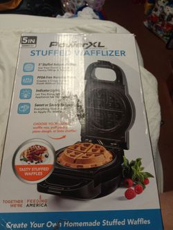 5 Inch Belgian Waffle Maker in Box