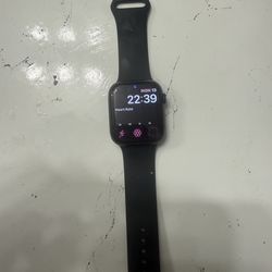 Apple Watch Series 8 (Black) – Great Condition ⌚️