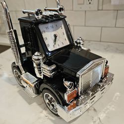 PENDING PICK-UP Cool Semi Truck Clock