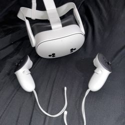 Meta Quest 3s VR Headset 128 GB