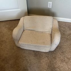 Toddler Lounge Chair. Washable!!!!