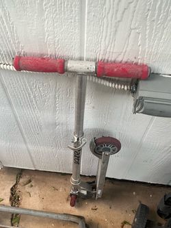 Razor Kick Scooter Silver Red Grips