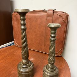 Vintage wooden twist candlestick candle holder candelabra set