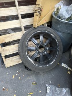 22 Inch Rims With Good Tires/ Stock Chevy Or Ford Rims With Snow Tires 