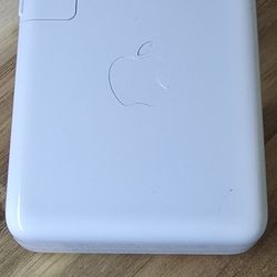 ⚡ Apple 140W USB-C Power Adapter – Model A2452 (USED, Excellent Condition)