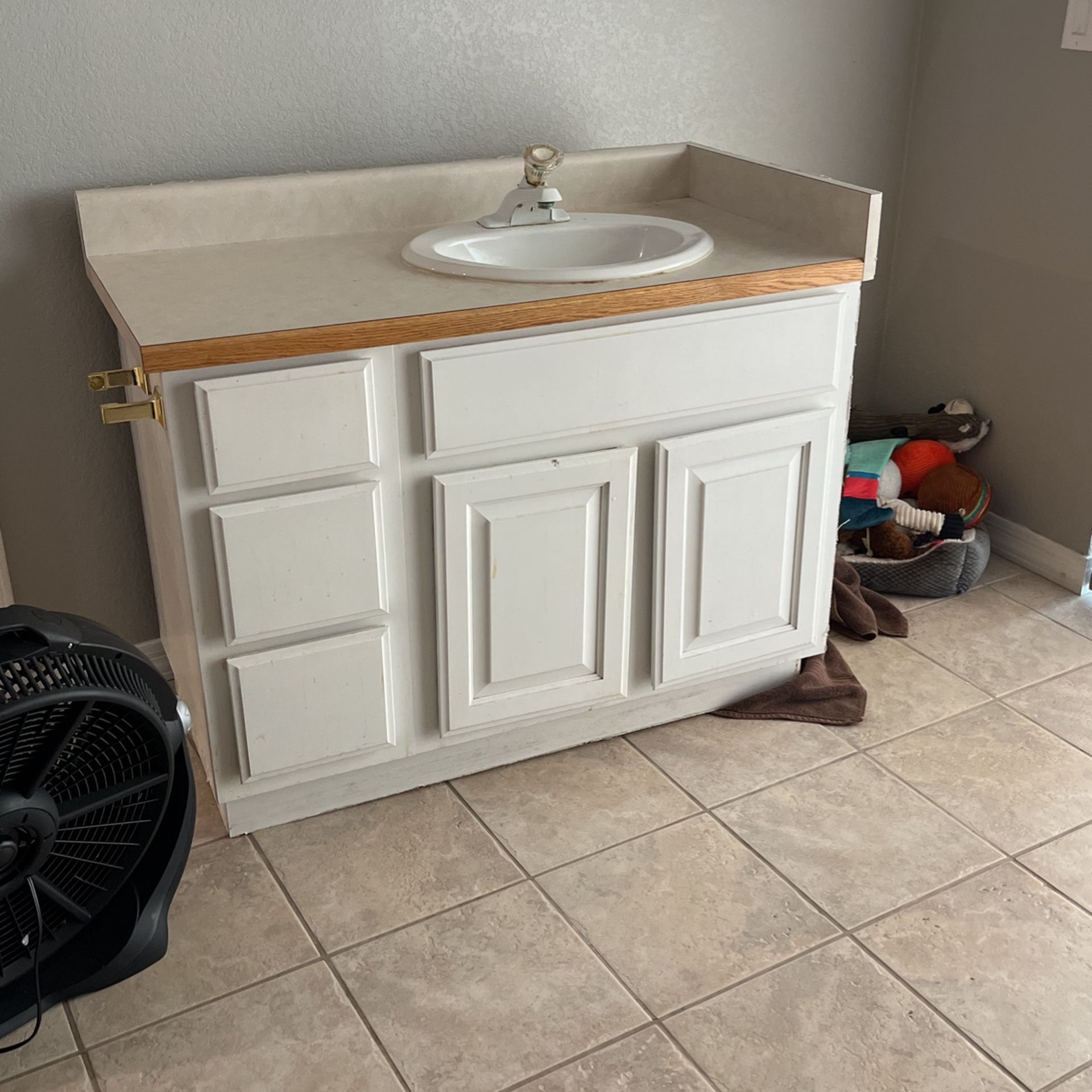 Bathroom Vanity With Sink